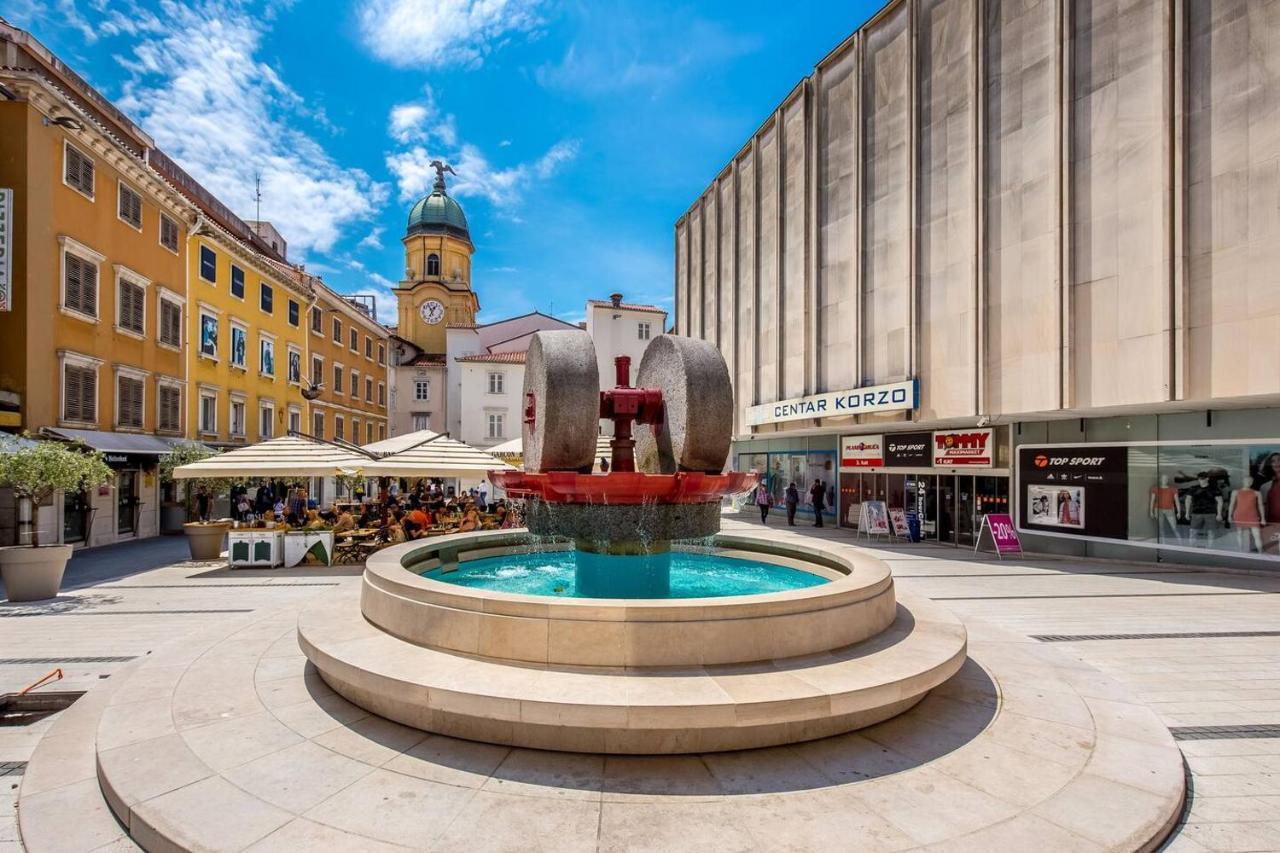 Naval Studio With Garden Rijeka Exterior photo